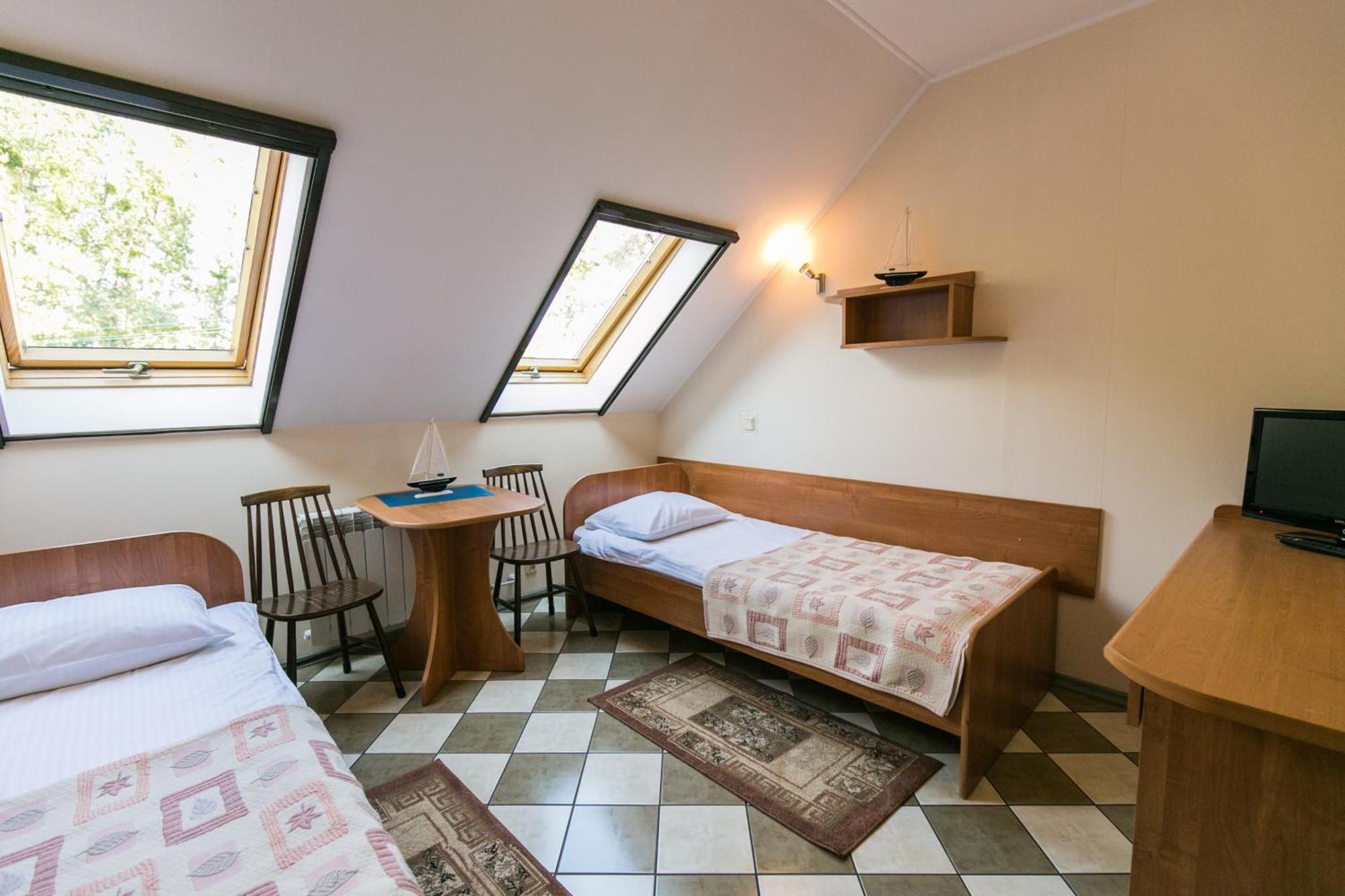 Gosciniec Pod Zaglami Bed & Breakfast Skoki Duze Rom bilde